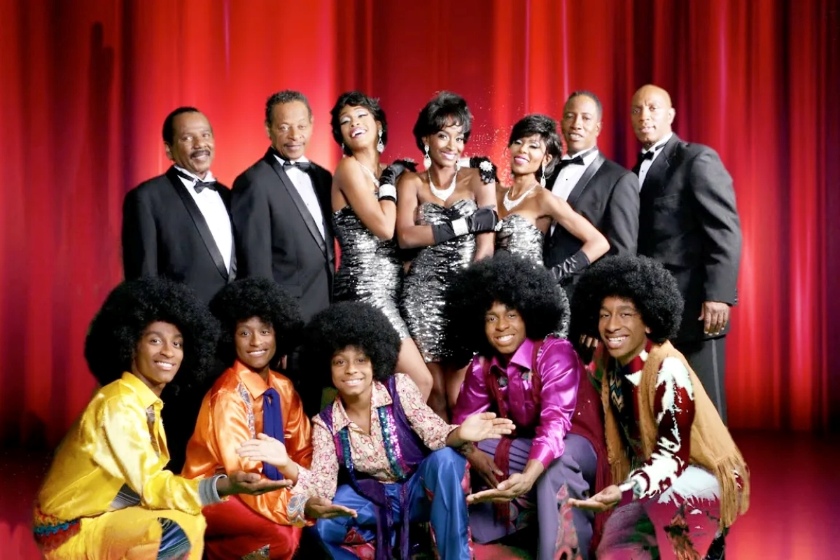 Motown Extreme Dinner Show- YB